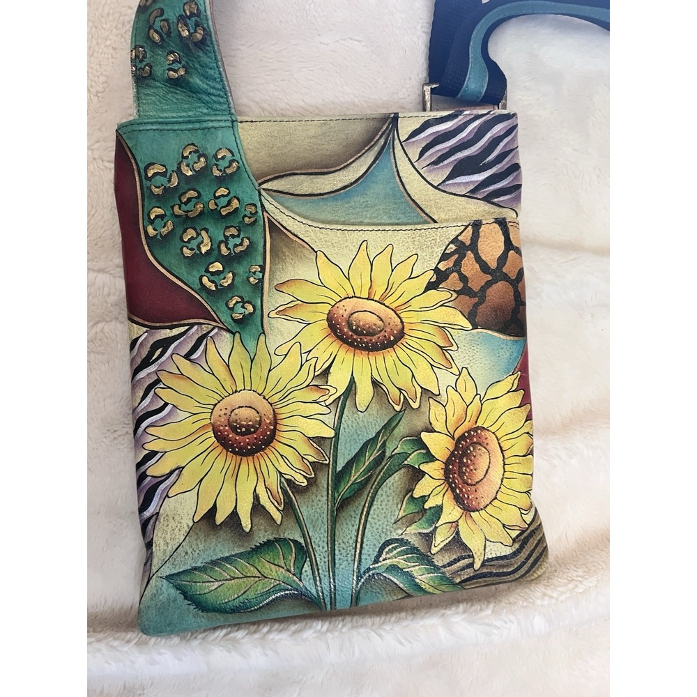 Aruschika Hand‑Painted Genuine Leather Sunflower Bag — Boho Art Purse